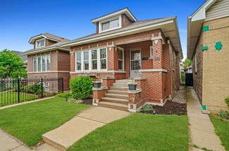 5116 W Wrightwood Ave, Chicago, IL 60639