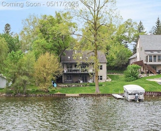 8003 Grand River Rd, Brighton, MI 48114