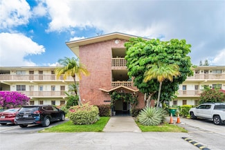 16801 NE 13th Ave Unit 101, Miami, FL 33162
