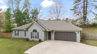 35 County Road 1347, Vinemont, AL 35179