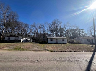 7094 Eleanor St, Tyler, TX 75708