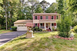 215 Robertson St, Williamsburg, VA 23185