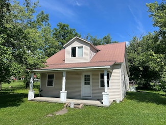 841 Hustonville St, Liberty, KY 42539