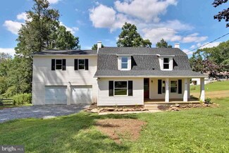 8249 Church Rd, Felton, PA 17322