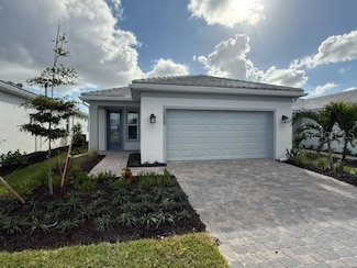 10407 Abaco Falls Dr, Englewood, FL 34223