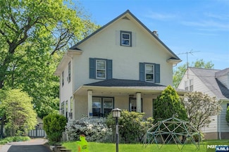 117 Dean St, Glen Rock, NJ 07452