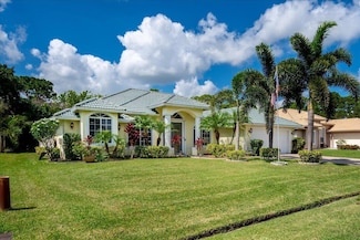 208 SE Ray Ave, Port Saint Lucie, FL 34983