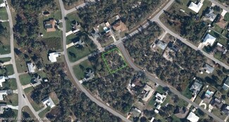 122 Grapefruit Ave NW, Lake Placid, FL 33852