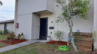 1007 Longfellow Cir Unit 105B, Sarasota, FL 34243