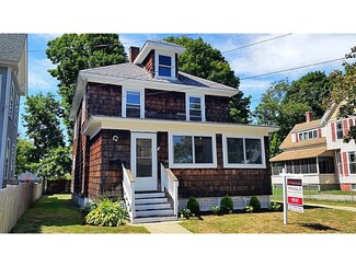 10 Badger St, Concord, NH 03301