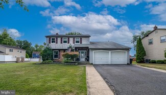 44 Roberts Dr, Somerdale, NJ 08083