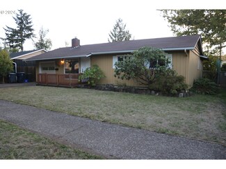 3430 Alder St, Eugene, OR 97405