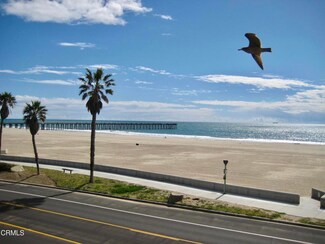 271 E Surfside Dr, Port Hueneme, CA 93041