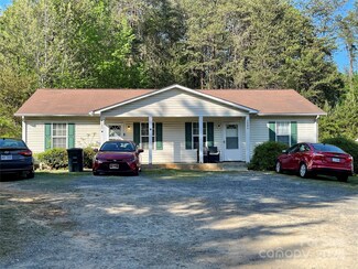308 Foster Ln, Salisbury, NC 28146
