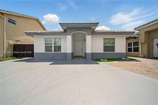 5202 NW 187th St, Miami Gardens, FL 33055