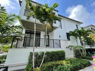 8231 NW 48th St, Doral, FL 33166