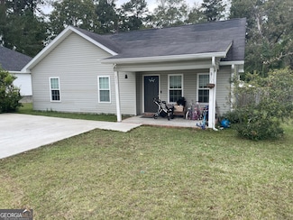 823 N Main St, Statesboro, GA 30458