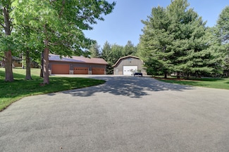 701 Hill Dr, Rock Falls, IL 61071