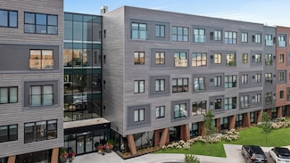 1850 Green Bay Rd Unit 204, Highland Park, IL 60035