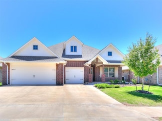 9212 NW 89th St, Yukon, OK 73099