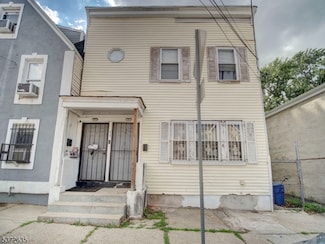 75 S 6th St, Newark, NJ 07107