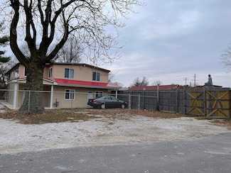 1507 N Ridgeway Ave, Champaign, IL 61821