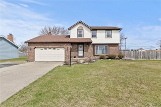 11 Jeffrey Dr, Grand Island, NY 14072