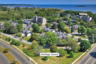 85 Viscount Dr Unit A26, Milford, CT 06460