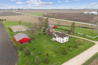 19979 200th Ave, Monticello, IA 52310
