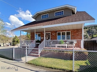 821 E 6th St, Anaconda, MT 59711