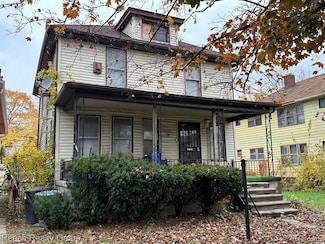 320 Richton St, Highland Park, MI 48203