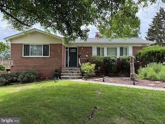 13700 Frankfort Ct, Rockville, MD 20853