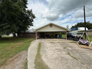 39219 Bayou Pigeon Rd, Plaquemine, LA 70764