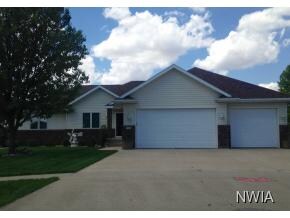 711 Winfield Cir, Sergeant Bluff, IA 51054