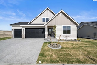 2855 Savanna Ave, Richland, WA 99352