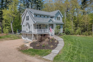56 Mccrillis Rd, Nottingham, NH 03290