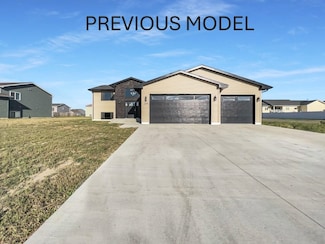 328 7th Ave SW, Surrey, ND 58785