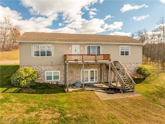 11925 Lincoln St SE, Paris, OH 44669