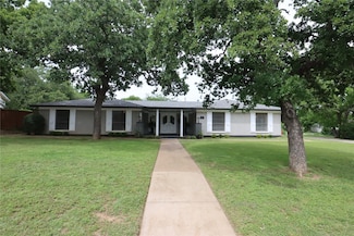800 W Main St, Ranger, TX 76470
