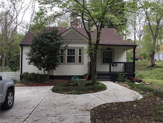 1143 Ebert St, Winston Salem, NC 27103