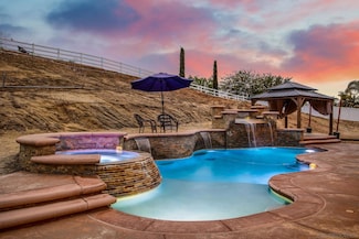 16627 Eagle Peak Rd, Riverside, CA 92504