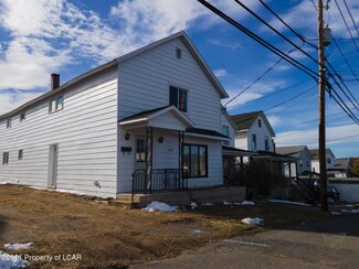 230 Lackawanna Ave, Dupont, PA 18641