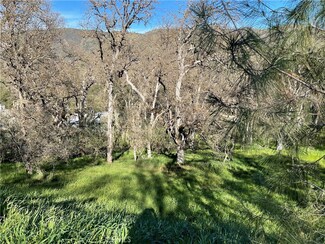 13124 Arrowhead Rd, Clear Lake, CA 95422