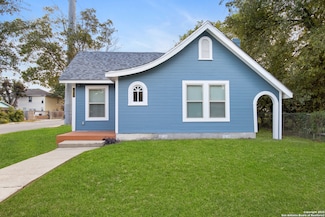 1802 Lee Hall, San Antonio, TX 78201