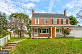 17 Glenbrook Rd, Leola, PA 17540