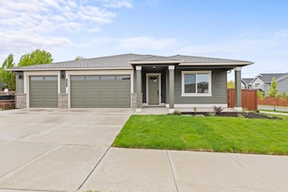 1293 NE Whistle Way, Prineville, OR 97754