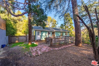 19876 Observation Dr, Topanga, CA 90290