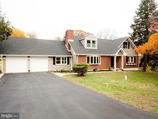 1801 Valleybrook Dr, Kingsville, MD 21087