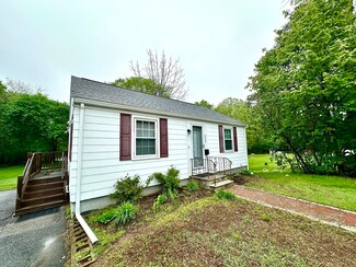 353 Union St, Ashland, MA 01721