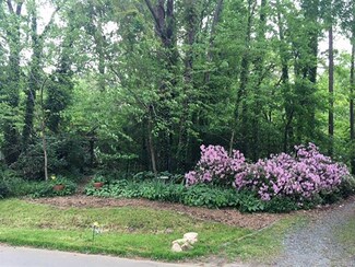 401 Wonderwood Dr, Charlotte, NC 28211